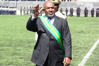 Présidentielle anticipée aux Comores ?