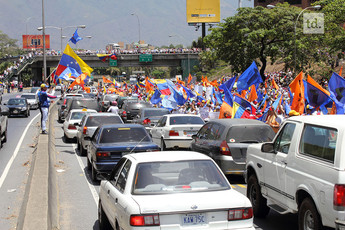 Venezuela : Maduro fait de la résistance