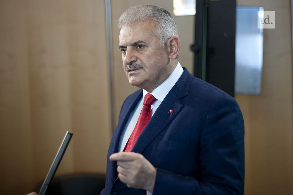 Le nouveau PM turc plaide en faveur d'un régime présidentiel 