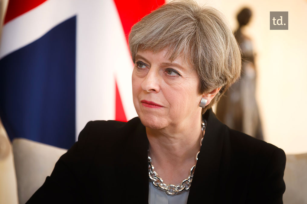 Theresa May veut limiter l'immigration non-européenne