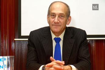 Israël : Olmert a commencé à purger sa peine 