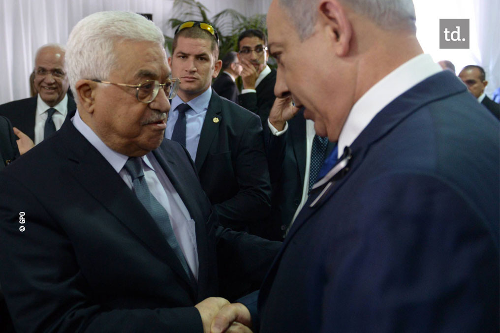 Israël : une poignée de mains qui fait débat chez les Palestiniens 