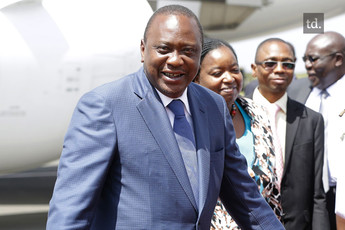 Kenya : Uhuru Kenyatta a prêté serment 