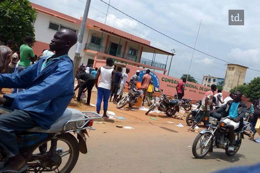 Mutinerie en Côte d'Ivoire 