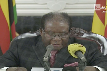 Zimbabwe : camarade Bob ne lâche rien 