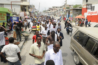 Législatives : la société civile haïtienne en colère