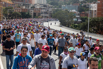 Venezuela : l'opposition espère un ralliement de l'armée