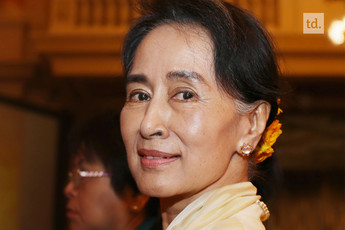 Birmanie : Aung San Suu Kyi s'achemine vers une large victoire