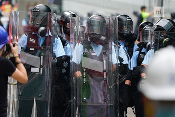 Hong Kong : des dizaines de milliers de manifestants dans les rues 