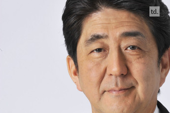 Japon : Shinzo Abe pourra poursuivre sa politique 'abenomics'