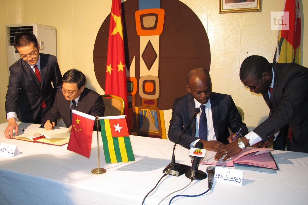 La Chine et le Togo renforcent leur coopération diplomatique