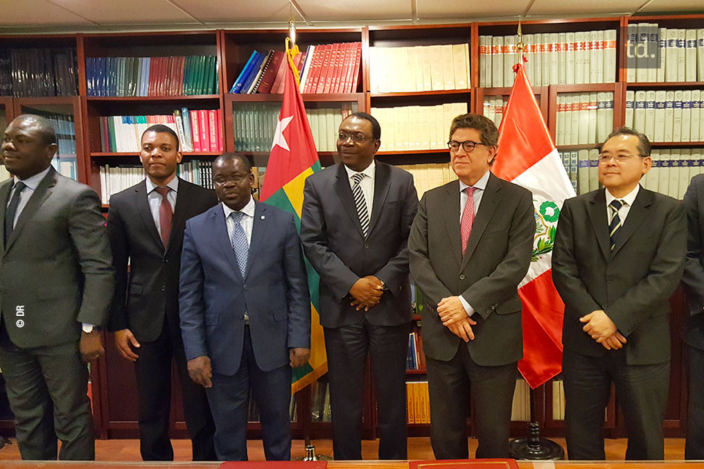 Le Togo et le Pérou établissent des relations diplomatiques 