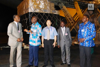 Prévention Ebola : la Chine livre des équipements au Togo