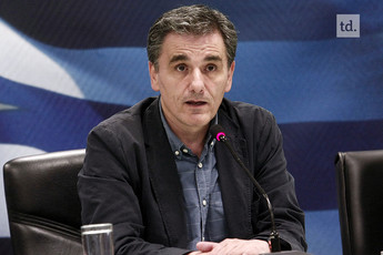 Athènes demande l'aide du FMI