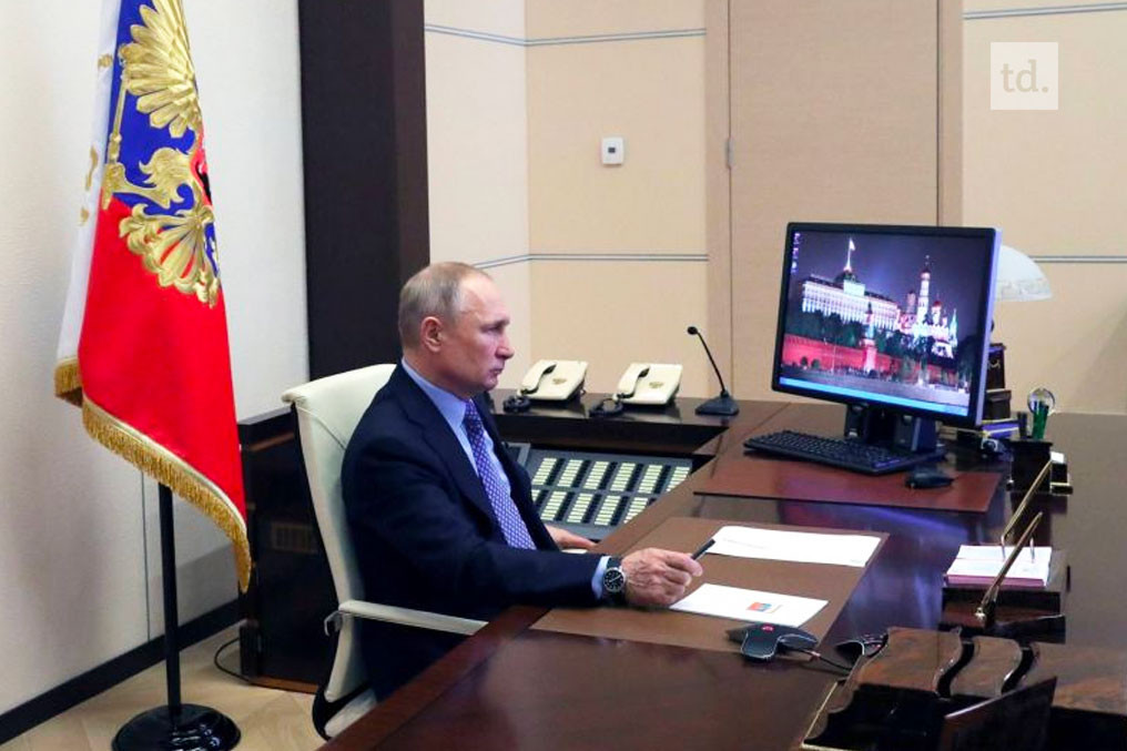Russie : Poutine opte pour le télétravail 